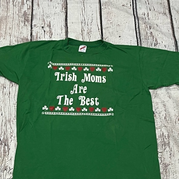 Vintage 1980s Irish Moms Are The Best 80s Crewneck Ireland Tee Tshirt - Picture 3 of 4